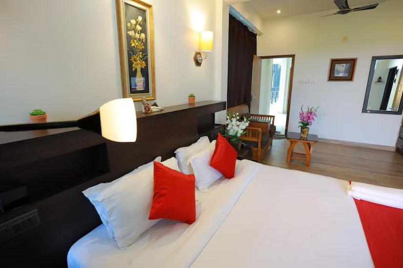Paddyfield Inn Mananthavady Exterior foto